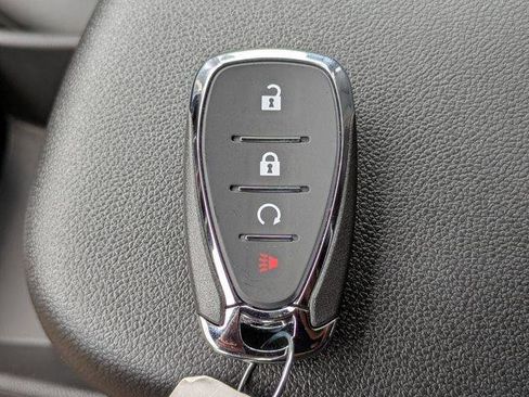 New 2026 Chevrolet Trax RS w/ Driver Confidence Package image 30