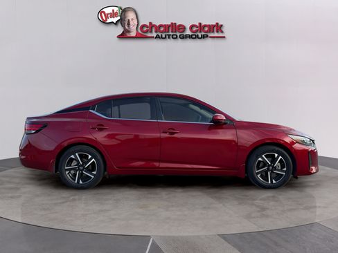 Certified 2024 Nissan Sentra SV FWD image 6