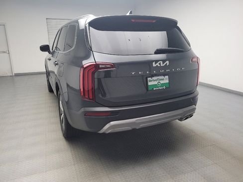 Used 2022 Kia Telluride EX w/ EX Premium Package FWD image 6