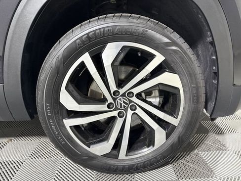 Used 2023 Volkswagen Atlas SEL image 10