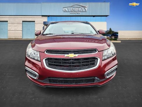 Used 2016 Chevrolet Cruze LT image 8