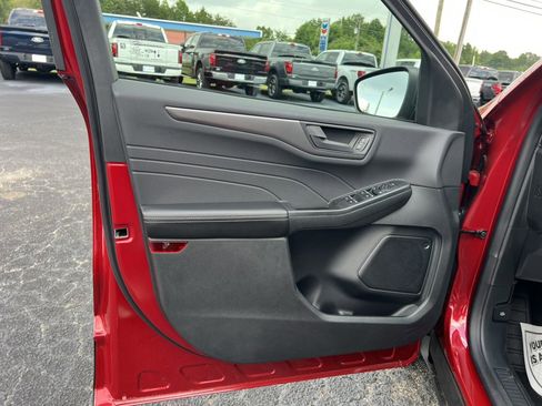 New 2025 Ford Escape Active w/ Tech Pack #1 image 16