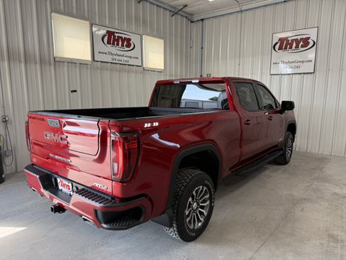Used 2022 GMC Sierra 1500 AT4 AWD/4WD image 3
