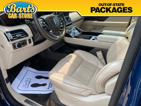 Used 2019 Lincoln Navigator Reserve AWD/4WD image 31