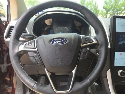 Used 2024 Ford Edge SEL w/ Convenience Package AWD/4WD image 8