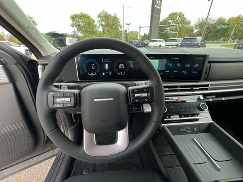 New 2026 Hyundai Santa Fe SE image 11