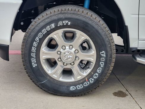 New 2026 RAM 2500 Lone Star image 12