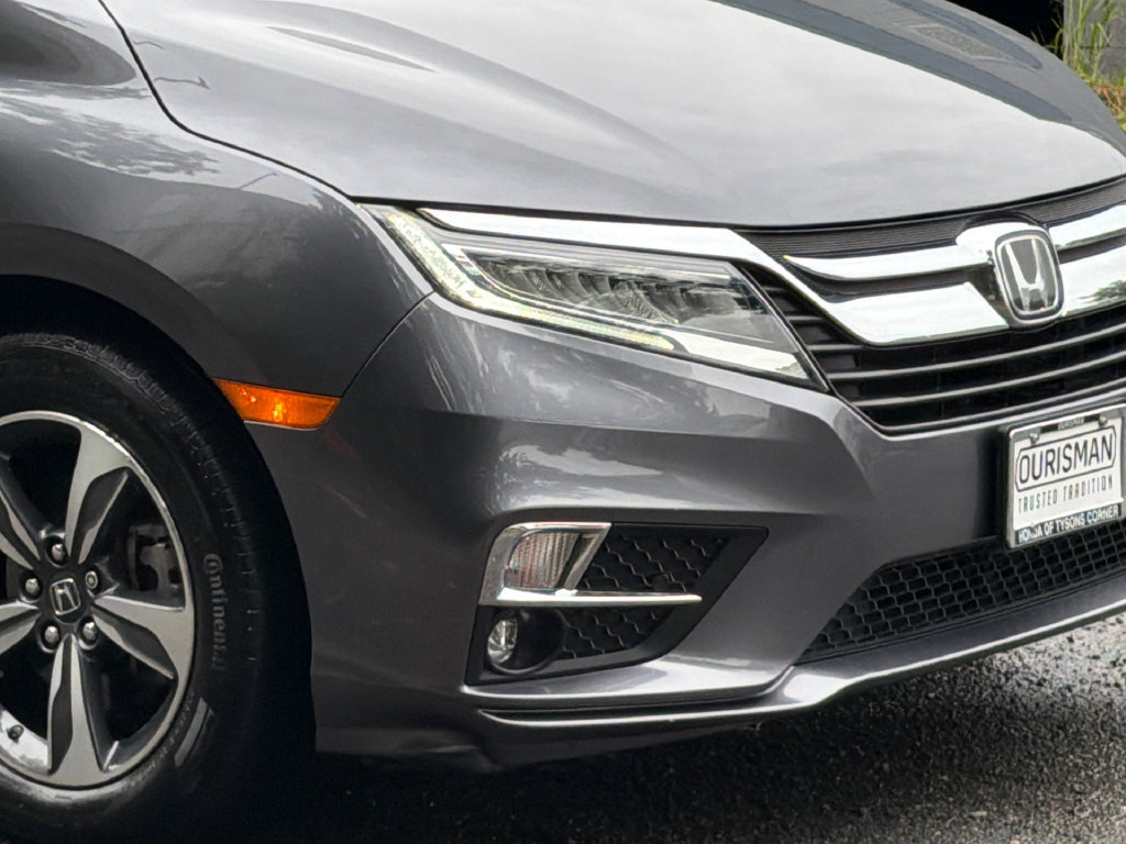 Used 2018 Honda Odyssey Touring image 3