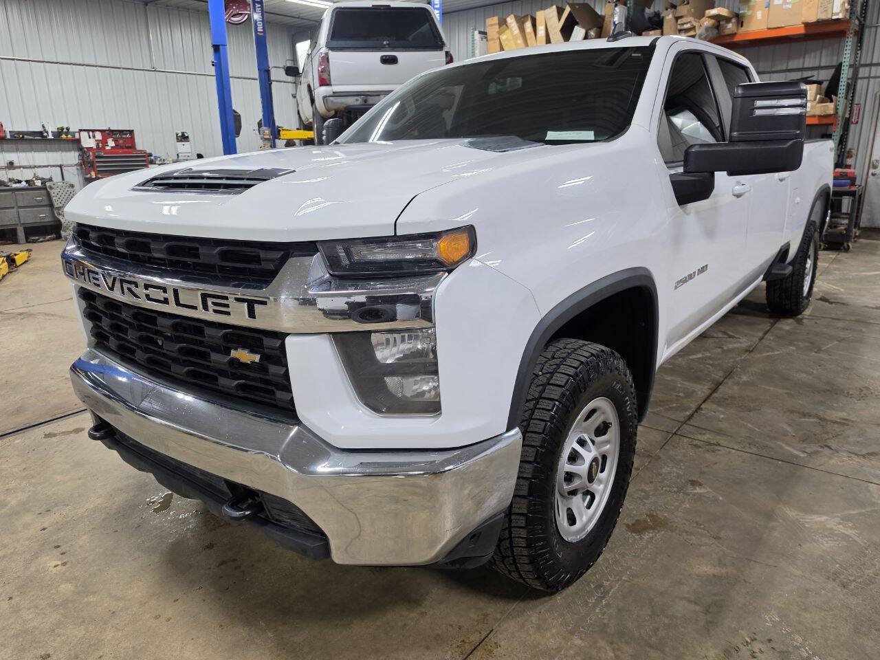 Used 2023 Chevrolet Silverado 2500 LT w/ Snow Plow Prep/Camper Package AWD/4WD image 4