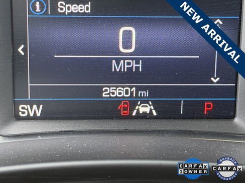 Certified 2023 GMC Terrain SLE w/ Elevation Edition image 7