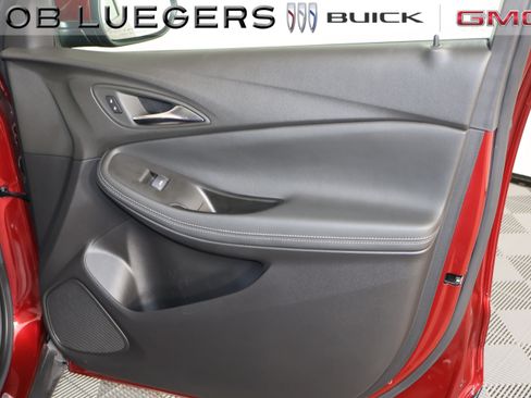 Certified 2023 Buick Encore GX Essence FWD image 17