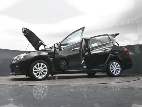 Used 2019 Nissan Sentra SV FWD image 37