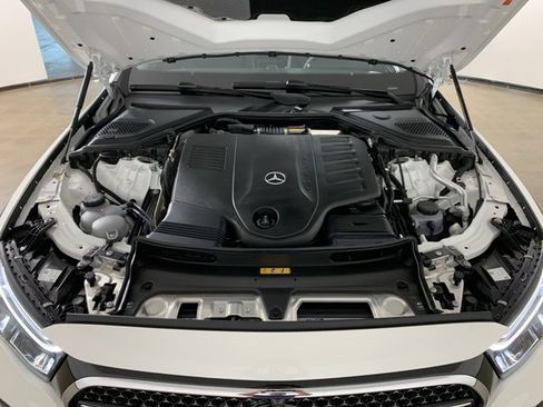 Used 2025 Mercedes-Benz E 450 4MATIC All-Terrain Wagon image 40