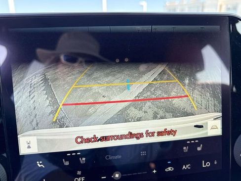 Certified 2024 Lexus NX 250 FWD image 17