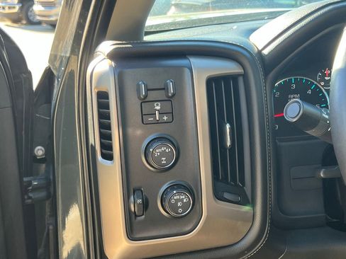 Used 2018 GMC Sierra 1500 Denali w/ Denali Ultimate Package AWD/4WD image 27