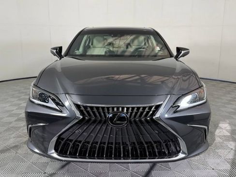Used 2025 Lexus ES 300h w/ Technology Package FWD image 13