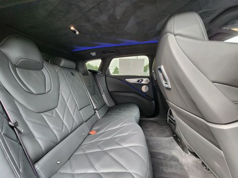 Used 2024 BMW XM AWD/4WD image 35