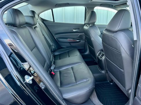 Used 2015 Acura TLX w/ Technology Package image 35