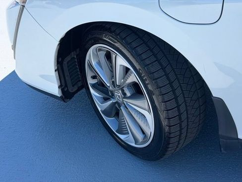 Used 2018 Honda Clarity Plug-In Hybrid image 19