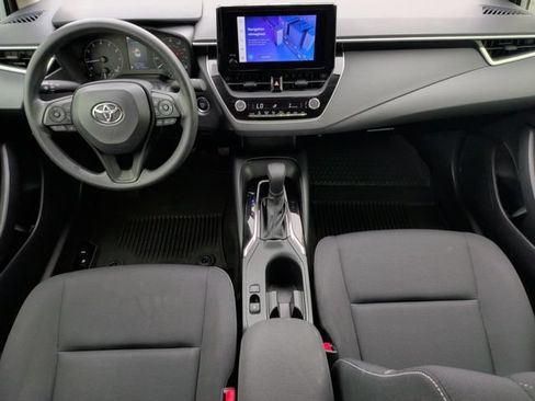 Used 2023 Toyota Corolla LE w/ LE Convenience Package FWD image 31