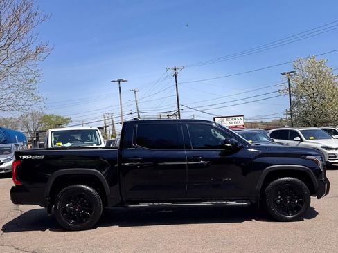Used 2024 Toyota Tundra Limited AWD/4WD image 7