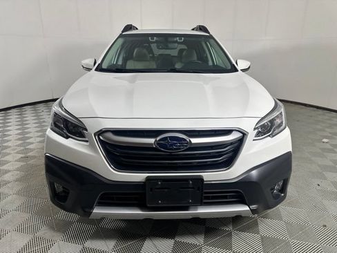 Used 2021 Subaru Outback Limited AWD/4WD image 2