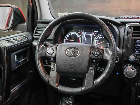 Used 2023 Toyota 4Runner TRD Off-Road Premium w/ Moonroof Package AWD/4WD image 20