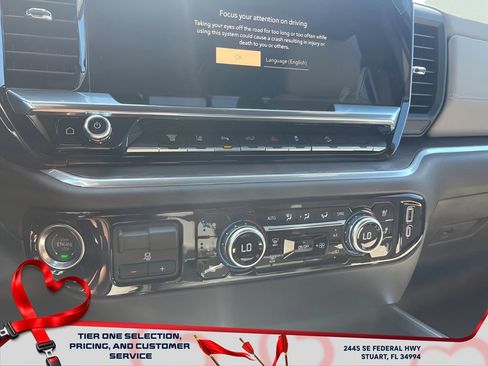 New 2025 GMC Sierra 2500 SLT w/ SLT Premium Package image 28