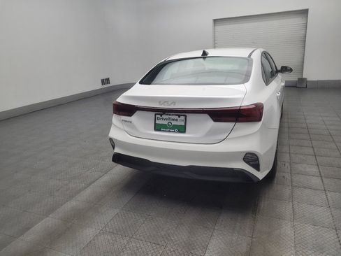 Used 2024 Kia Forte LXS FWD image 7