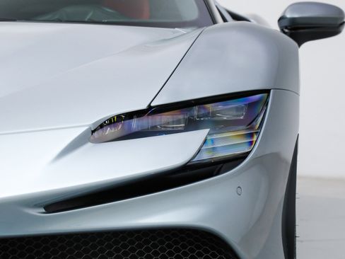Certified 2022 Ferrari SF90 Stradale image 10