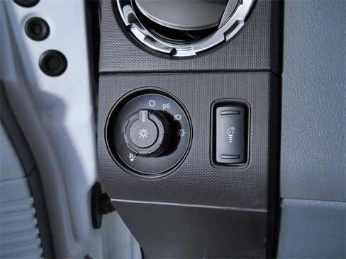 Used 2015 Ford F350 XLT image 26