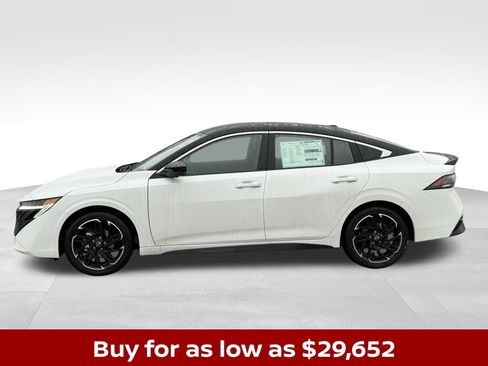 New 2026 Nissan Sentra SR w/ SR Premium Package FWD image 2