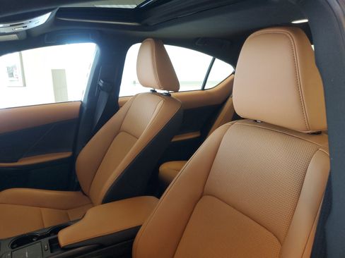 Certified 2023 Lexus IS 300 w/ Premium Package image 20