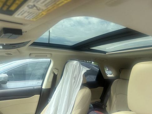 Used 2019 Lexus RX 450h AWD w/ Luxury Package image 28