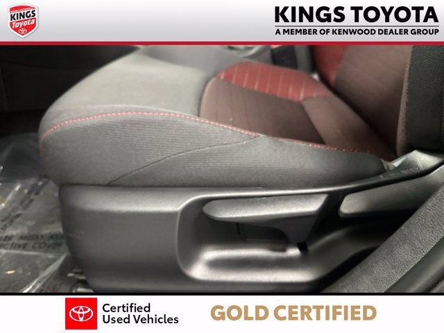 Used 2026 Toyota Corolla SE FWD image 13