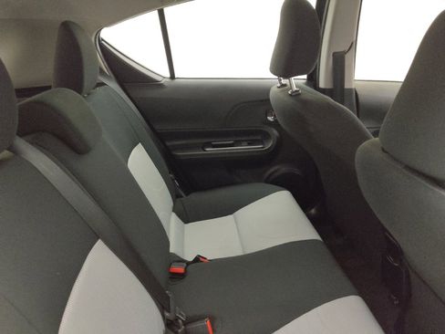 Used 2016 Toyota Prius C Persona Series image 19