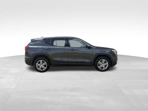 Used 2019 GMC Terrain SLE w/ LPO, Floor Liner Package AWD/4WD image 8