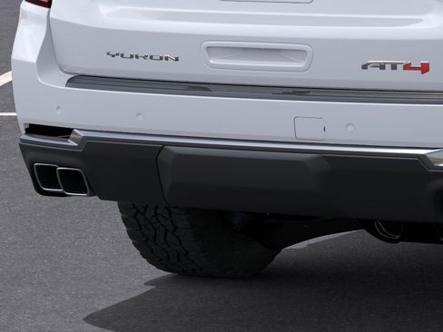 New 2026 GMC Yukon AT4 w/ AT4 Premium Package AWD/4WD image 15
