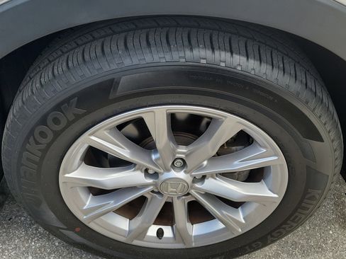 Used 2024 Honda CR-V EX image 8