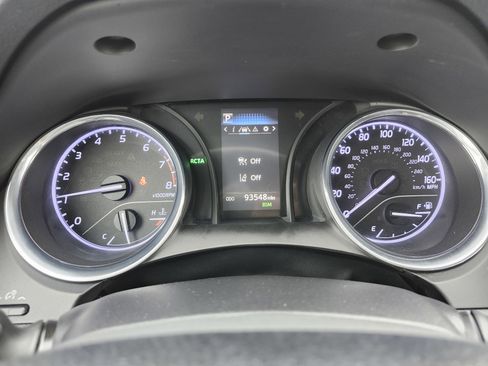 Used 2019 Toyota Camry LE w/ Convenience Package FWD image 27