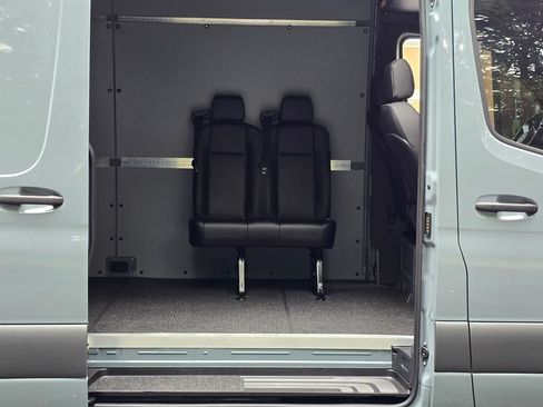 Used 2026 Mercedes-Benz Sprinter 2500 image 14