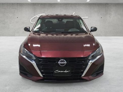 Used 2024 Nissan Altima 2.5 SV image 21