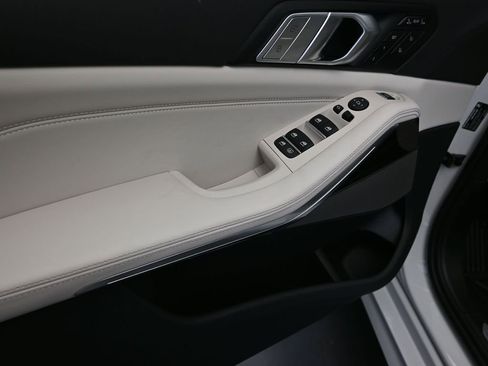 New 2026 BMW X7 xDrive40i AWD/4WD image 11