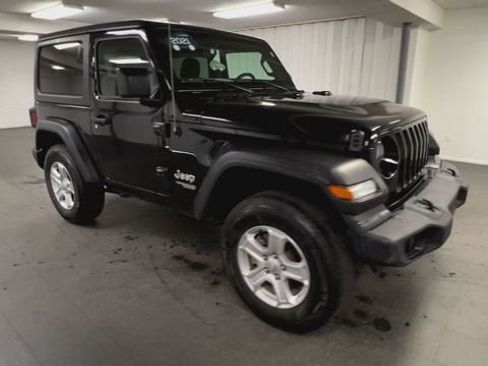 Used 2021 Jeep Wrangler Sport image 2