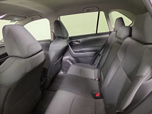 Used 2025 Toyota RAV4 XLE AWD/4WD image 15
