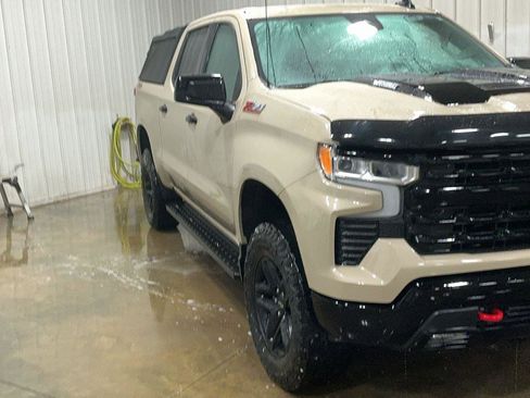 Used 2023 Chevrolet Silverado 1500 LT Trail Boss image 3