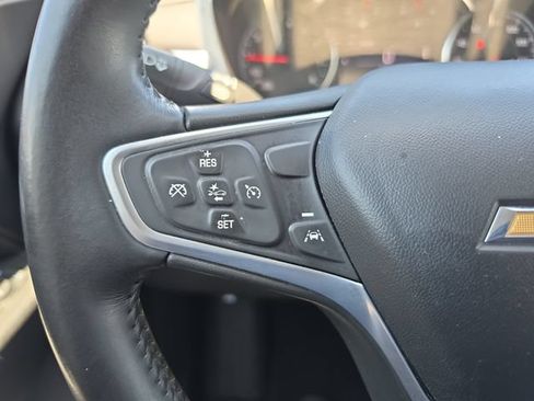 Used 2022 Chevrolet Equinox LT FWD image 21