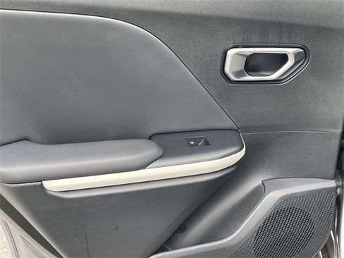 New 2025 Kia K4 GT-Line w/ GT-Line Premium Package image 19