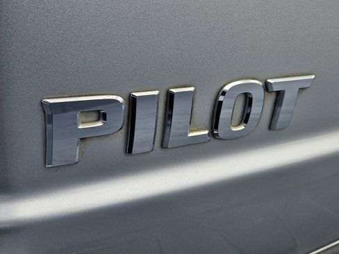 Used 2011 Honda Pilot EX-L image 5