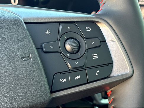 New 2026 Nissan Sentra SR w/ SR Premium Package FWD image 15
